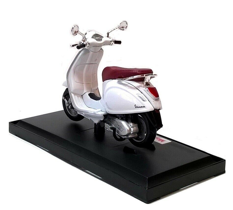 Maisto Toys 1:18 Vespa Primavera 150 White – Tms-mx